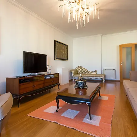 Apartment Expo Luxurious By Homing Lisbon